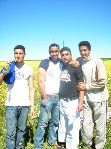 une belle photo amine and riss and ahmad and simo